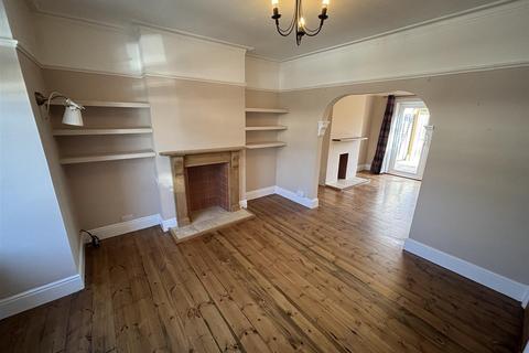 Southwood Road, Tunbridge Wells, Kent 3 bed semi