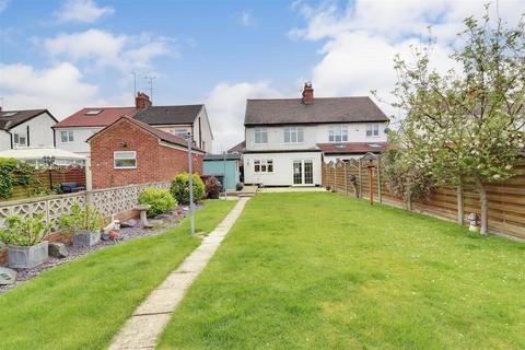 Woodland End, Hull 3 bed semi