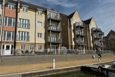 Wren Walk, St. Neots PE19 2 bed flat for sale