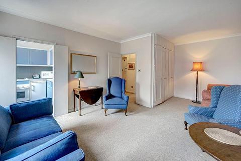 Belgravia Court, 33 Ebury Street... Studio for sale