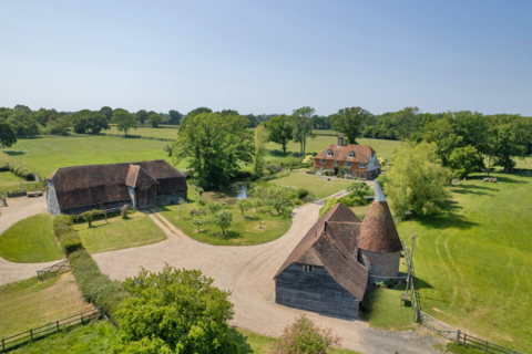 Biddenden TN27 6 bed detached house for sale