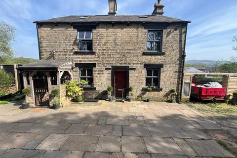 Printers Brow, Hollingworth, Hyde SK14 5 bed house for sale