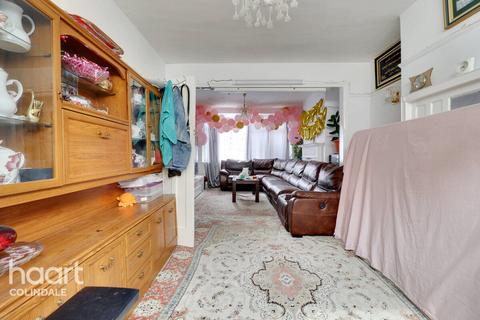 Colin Crescent, NW9 3 bed semi