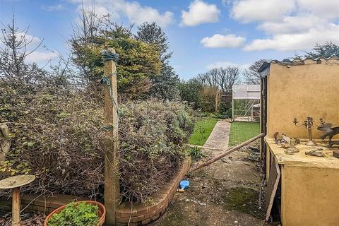 Heights Terrace, Dover, Kent 3 bed semi