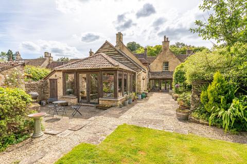 Castle Combe 3 bed village house for sale