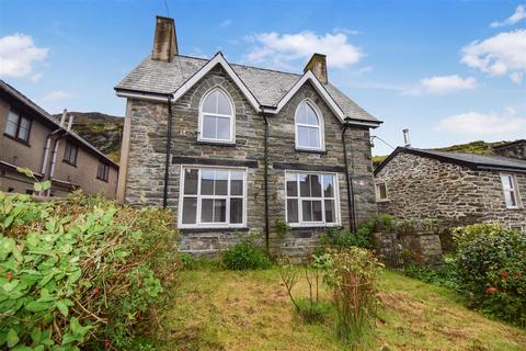 Manod Road, Blaenau Ffestiniog 4 bed detached house for sale