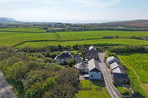 Bude, Cornwall, EX23 5 bed detached house for sale