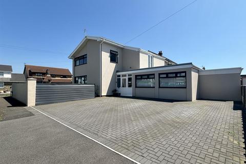 Stratford Drive, Porthcawl CF36 4 bed detached house for sale
