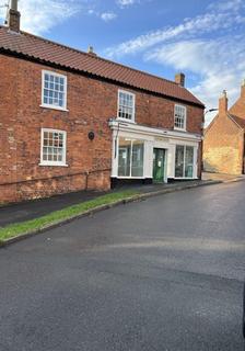 High Street, Kirton Lindsey... 1 bed semi