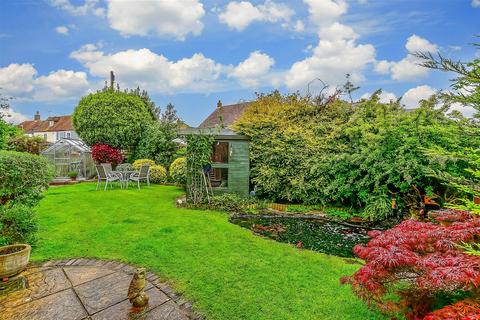 Manor Close, Deal, Kent 4 bed detached house for sale