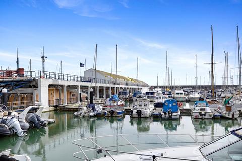 Eastern Concourse, Brighton Marina... 1 bed flat for sale