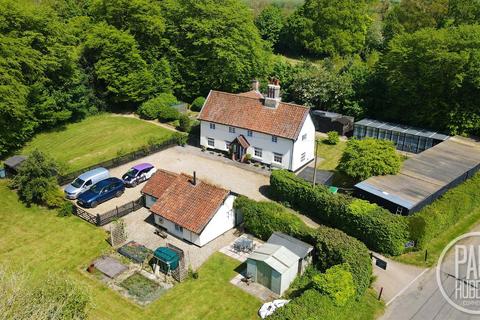 Southburgh Road, Cranworth 5 bed detached house for sale
