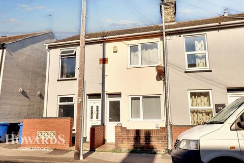Norwich Road, Lowestoft 3 bed terraced house for sale