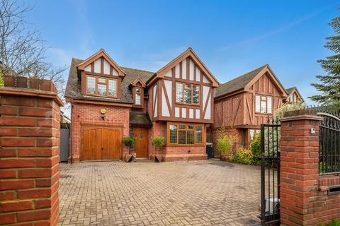 Wexham Street Stoke Poges... 4 bed detached house for sale