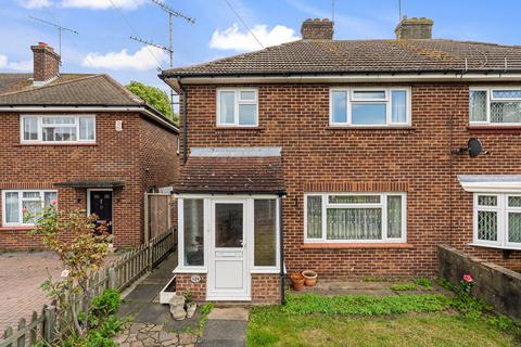 Struttons Avenue, Gravesend, DA11 3 bed semi