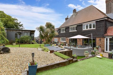 Hillway Road, Bembridge, Isle of Wight 6 bed detached house for sale