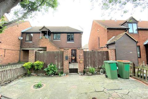 Kirkham Road, London, E6 1 bed semi
