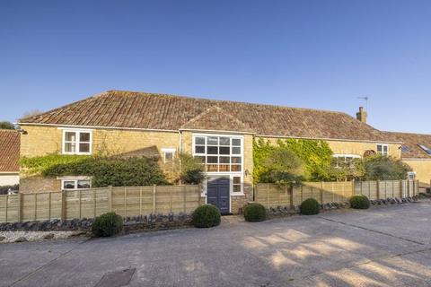 Castle Cary BA22 4 bed semi