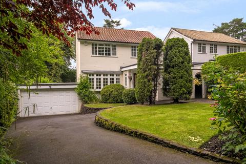 Elmgrove Close, Woking, Surrey, GU21 3 bed detached house for sale