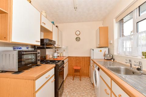 Deans Close, Sandown, Isle of Wight 2 bed detached bungalow for sale