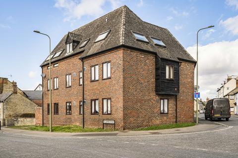 North Street, Bicester, OX26 2 bed apartment for sale