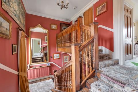 Alwyne Close, Oakham 3 bed character property for sale
