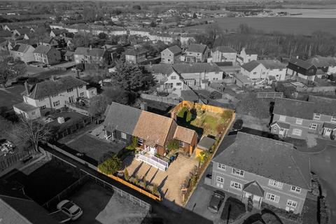 Croft Road, Ely CB7 3 bed semi