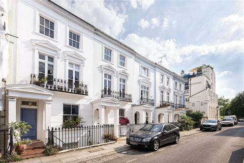Chalcot Crescent, Primrose Hill, London 2 bed terraced house for sale