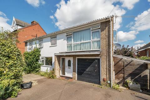 Bury St. Edmunds, Suffolk 4 bed detached house for sale