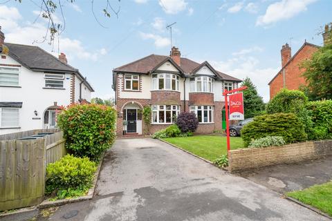 Old Warwick Road, Lapworth, Solihull 3 bed semi