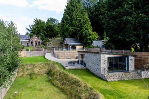Symonds Yat, Chapel, Old School &... 6 bed detached house for sale