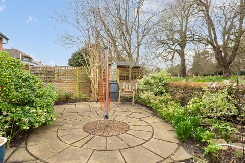 Church Walk, Sawbridgeworth CM21 2 bed maisonette for sale