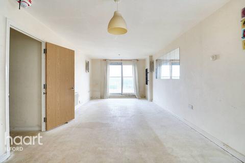 Axon Place, Ilford 2 bed apartment for sale