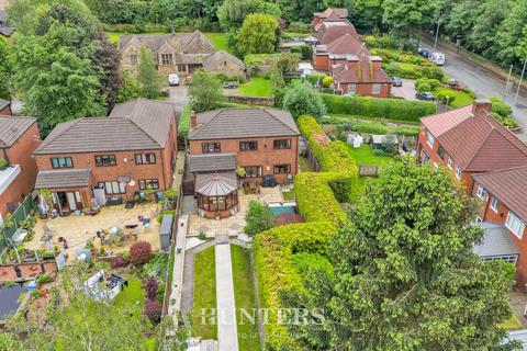 Horseshoe Lane, Middleton M24 5 bed detached house for sale