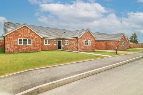 Fordham Road, Isleham CB7 3 bed detached bungalow for sale