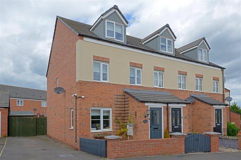 St. George Way, Newport 3 bed end of terrace house for sale