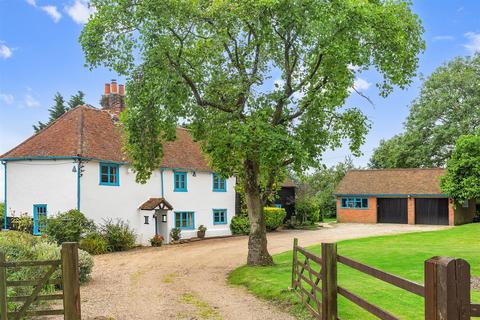 Bournebridge Lane, Stapleford Abbotts 5 bed detached house for sale