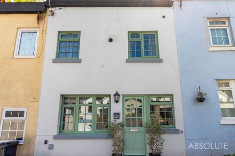 Ilsham Road, Torquay, TQ1 2 bed cottage for sale