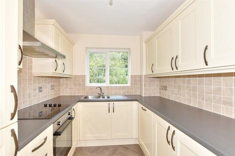 Whyte Close, Whitfield, Dover, Kent 2 bed flat for sale