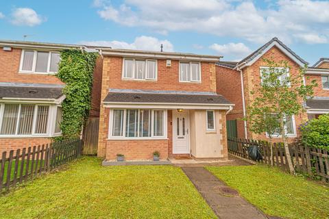 Maple Gardens, Risca, NP11 3 bed detached house for sale