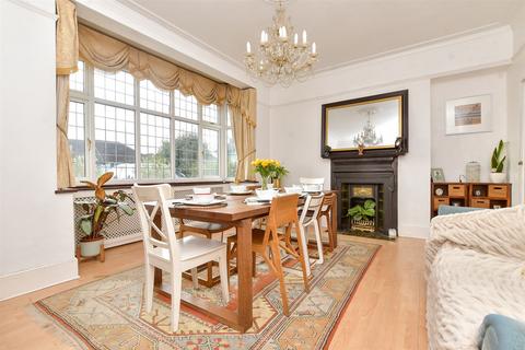 Elgin Road, Sutton, Surrey 6 bed detached house for sale