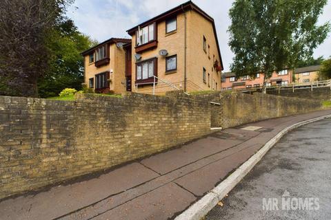 Forest View, Fairwater, Cardiff, CF5 3EL Studio for sale