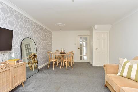Oliver Twist Close, Rochester, Kent 2 bed terraced house for sale