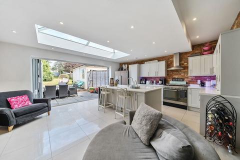 Old Shoreham Road, Southwick BN42 3 bed semi