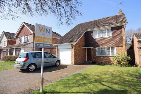 Princes Way, Hutton, Brentwood CM13 4 bed detached house for sale