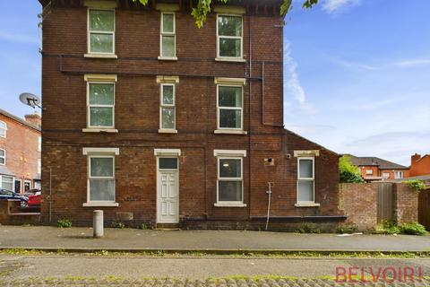 Maples Street, Lenton, NG7 5 bed terraced house for sale
