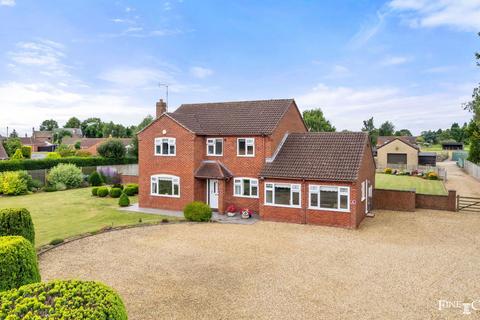 Gedney 4 bed detached house for sale