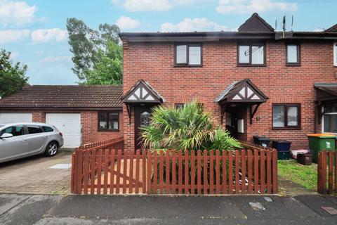 Highbank, Newport, NP19 2 bed end of terrace house for sale