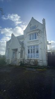 Liverpool L7 10 bed detached house for sale