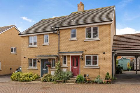 Veritas Grove, Leighton Buzzard... 3 bed semi